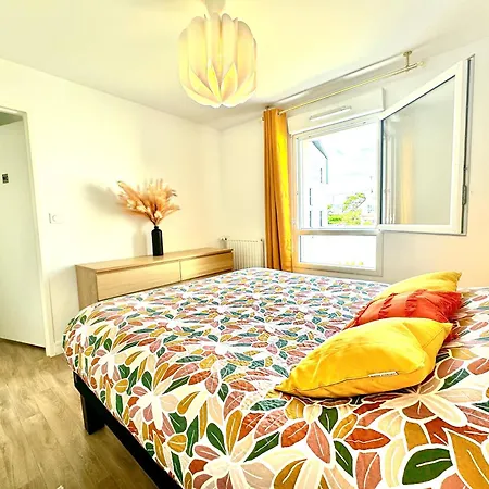 L'atelier Chic - Wifi Fibre - Parking Privee - Balcon - Netflix Apartment